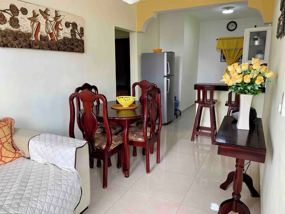 Condo, 1 Bedroom, Hot Tub | Living room