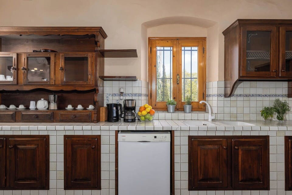 Autumn, Kitchen, Spring, Summer