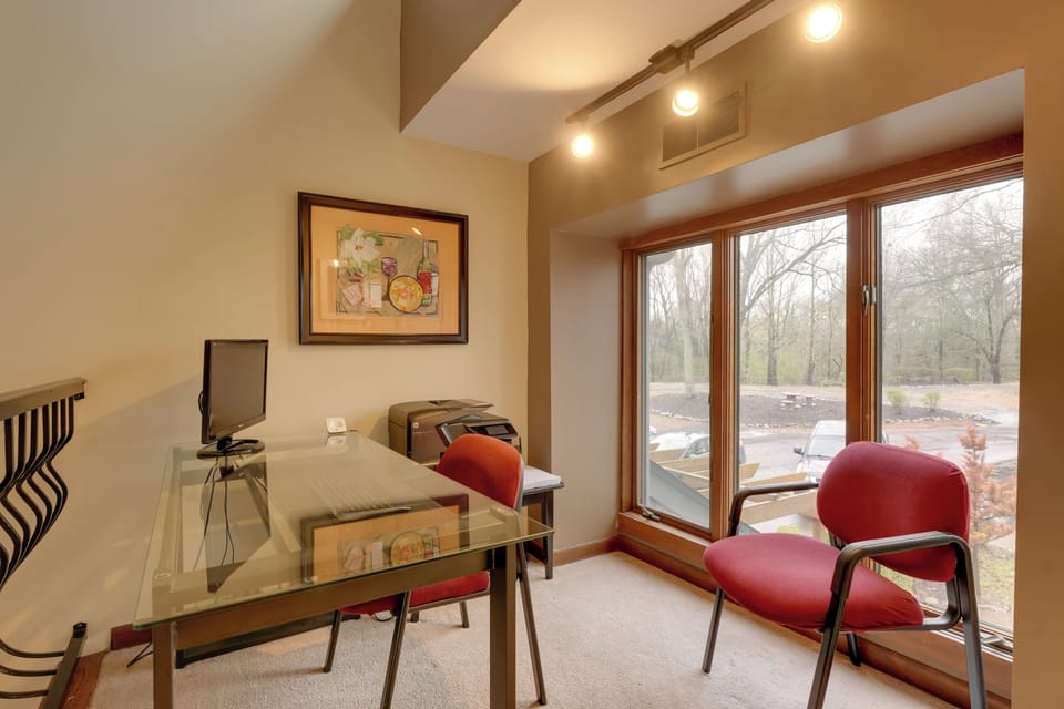Loft (Spitfire Acres) | Laptop-Friendly Workspace | Upper Floor