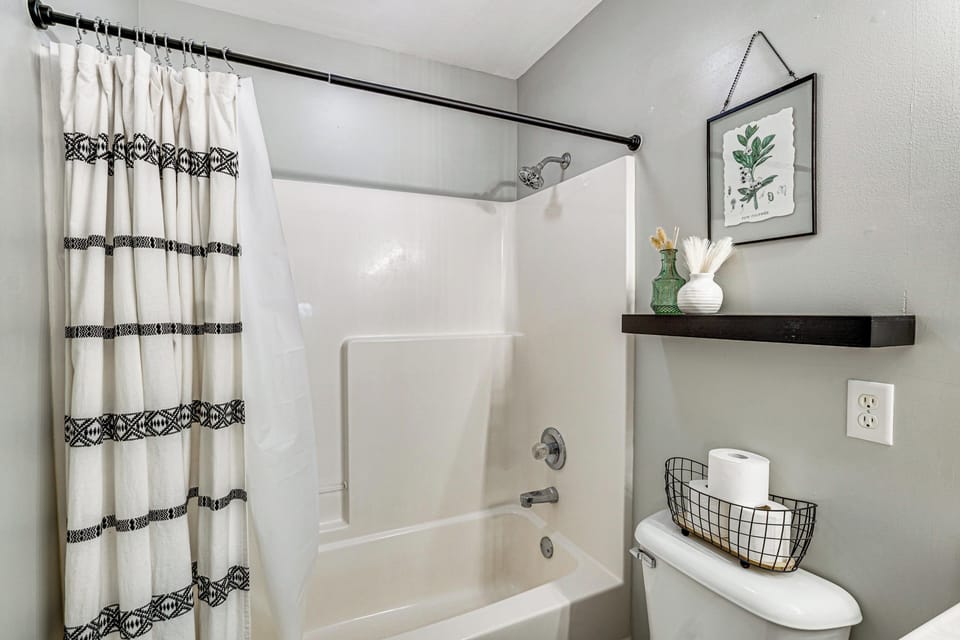 Full Bath