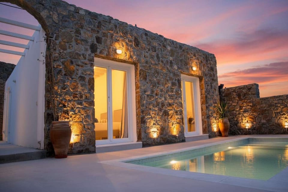 Holiday Home Swimming Pool