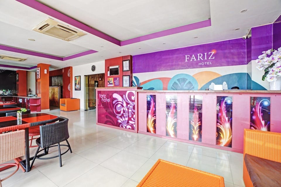 Entrance / Reception