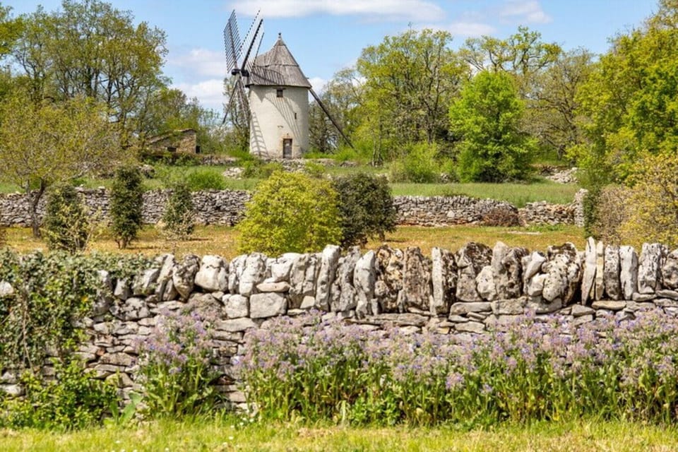 Surroundings [summer] (1-5 km)