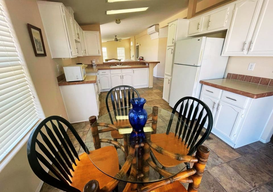 Gate House Playa de Oro San Felipe Baja California Vacation Rental - Dining Area