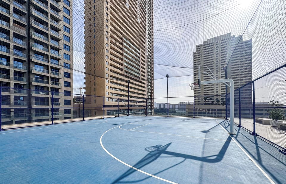 WYZ RENT|1BR Spa Suite With Private Jacuzzi Apartment in Dubai