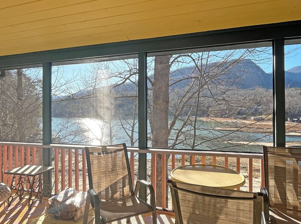 Screen Porch - Looking at the Lake and Mountains NEVER gets old