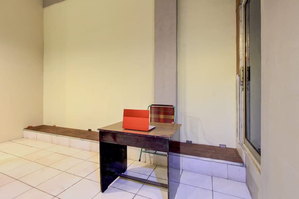 House | Reception