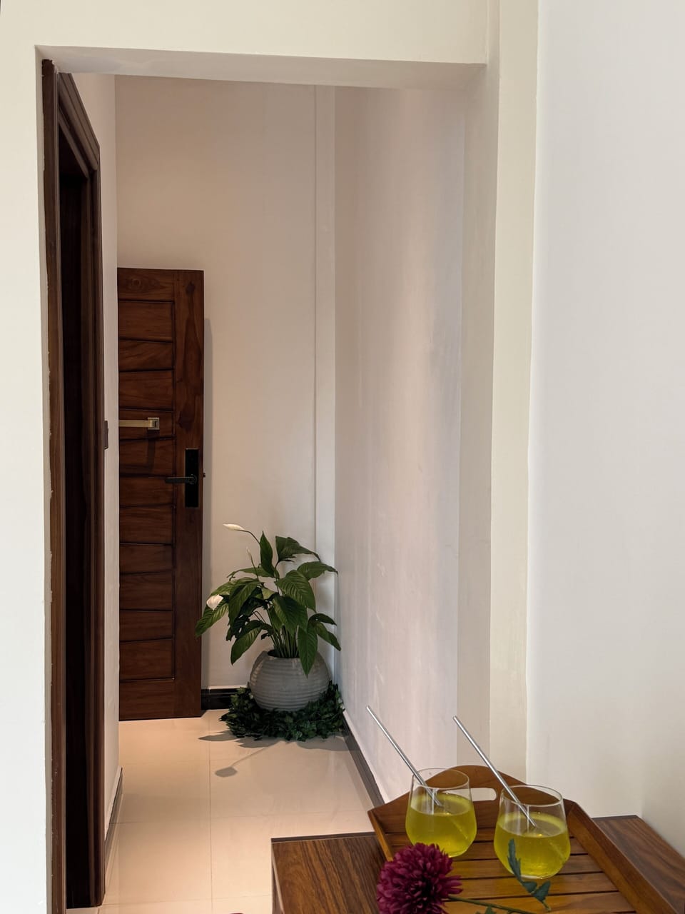Deluxe Double Room, Balcony, City View | Desk, laptop workspace, soundproofing, WiFi