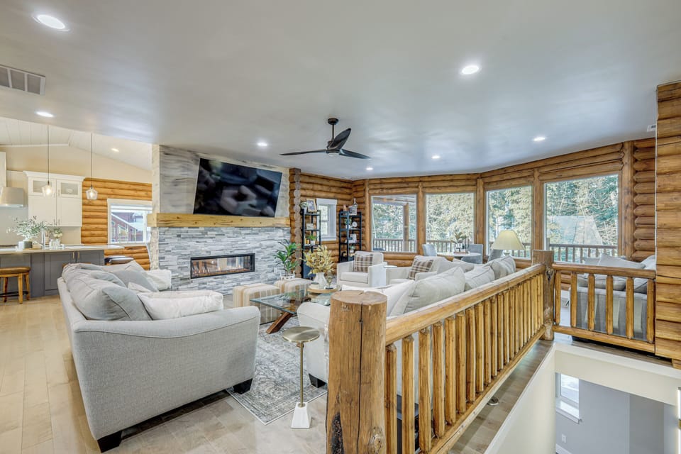 House (4 Bedrooms) | Interior