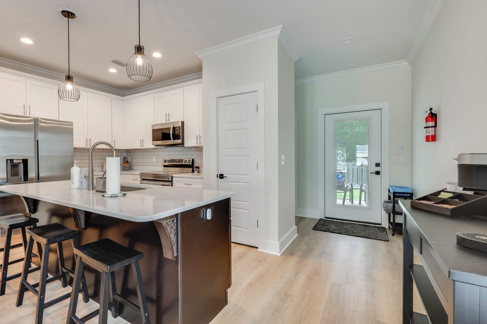 House (3 Bedrooms) | Interior