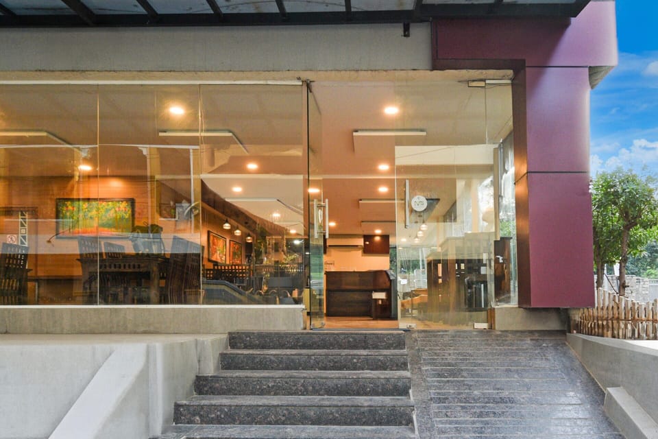 House | Reception