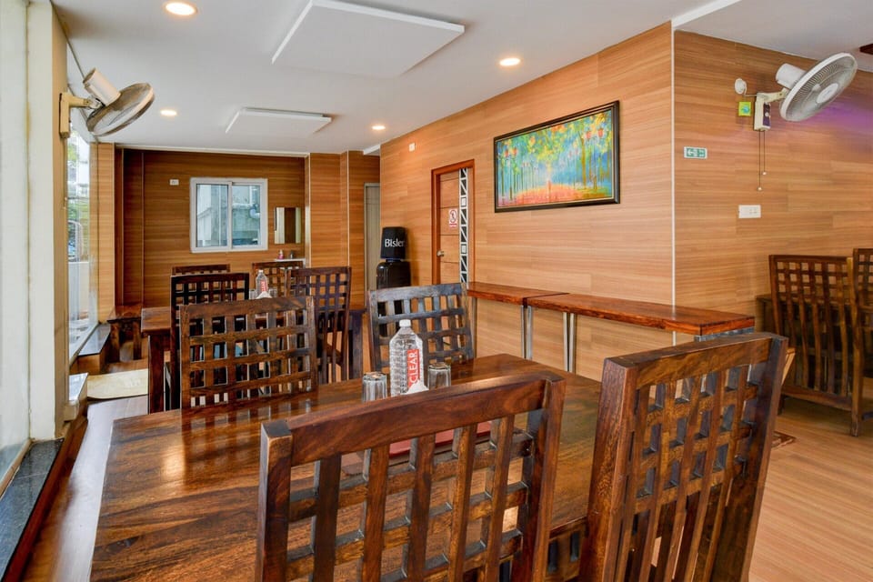House | Dining