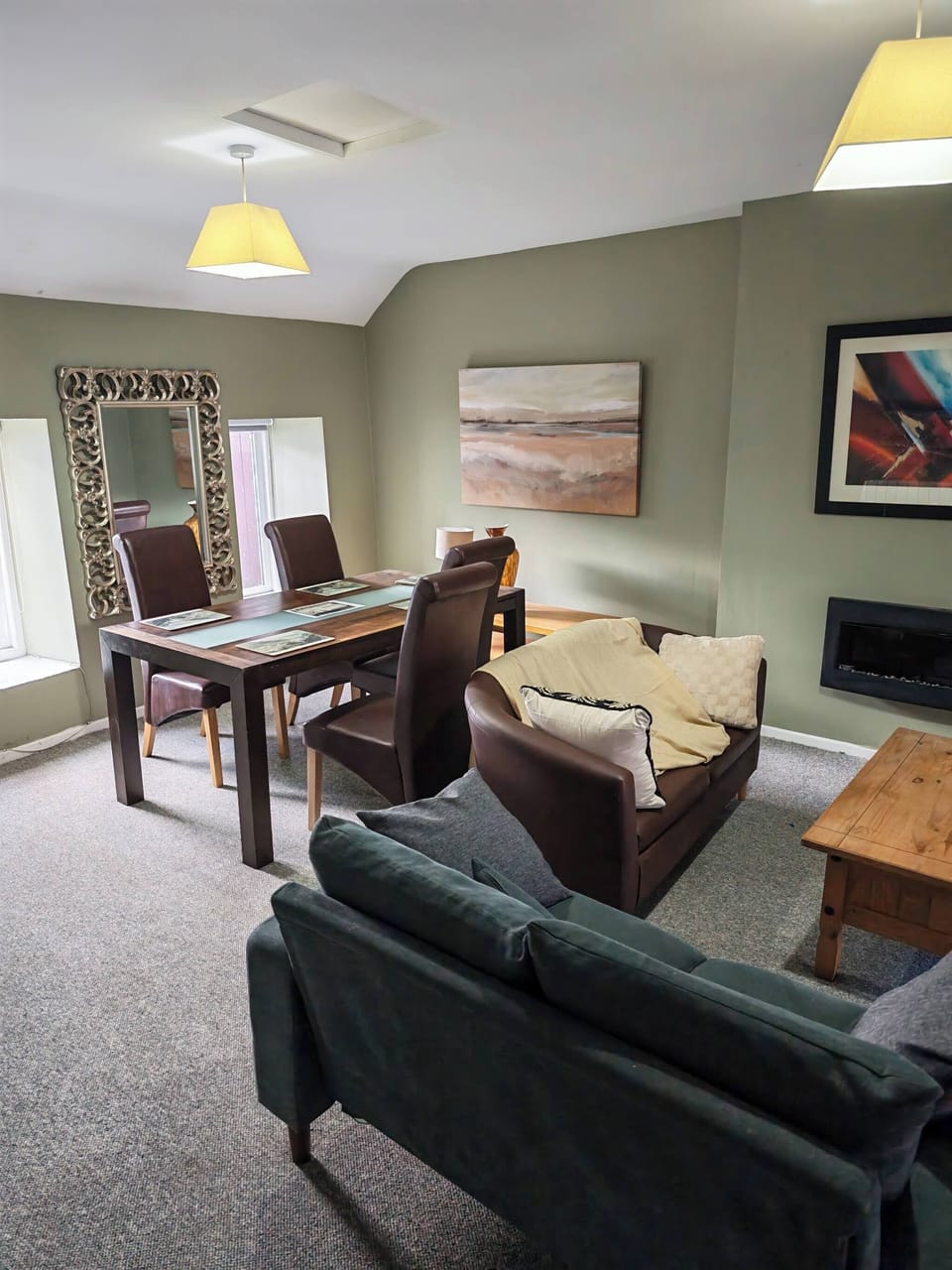 Apartment, 3 Bedrooms | Living room