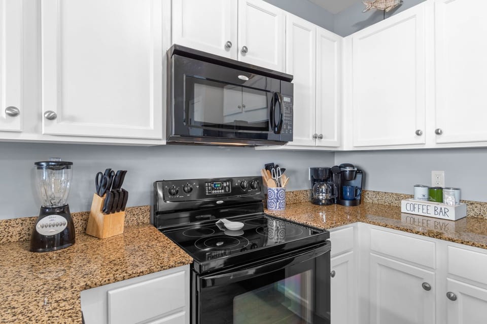 Wake up to a Coffee station or hit the Palms Coffee House for specialty drinks!