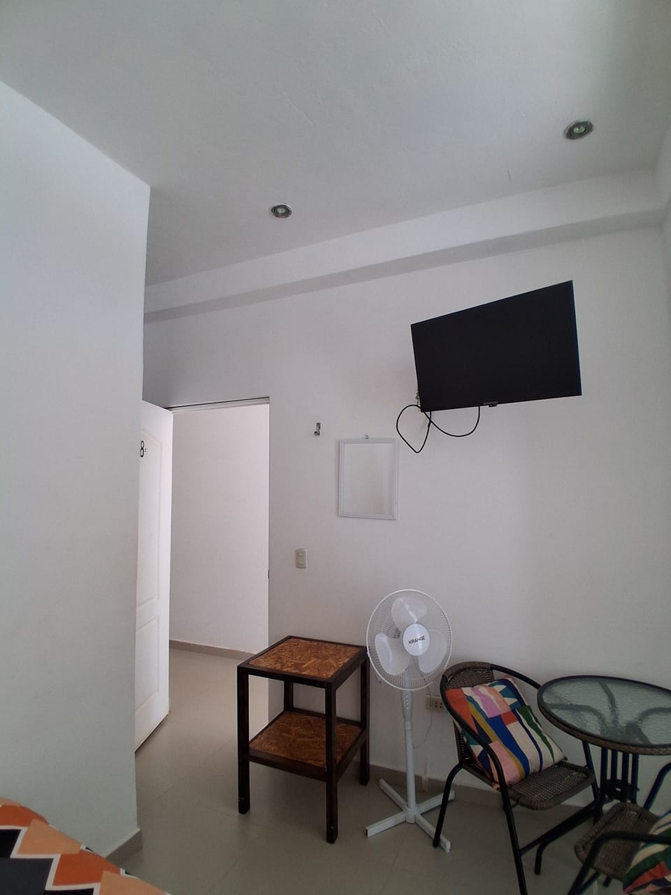 Deluxe Room, Balcony, Pool View | Interior