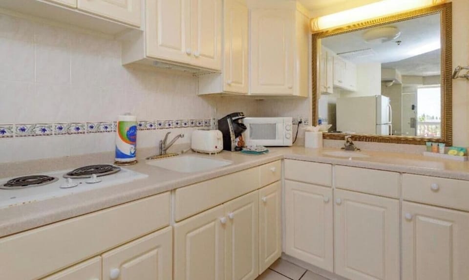 Apartment, 1 Bedroom, Accessible, Private Pool | Interior