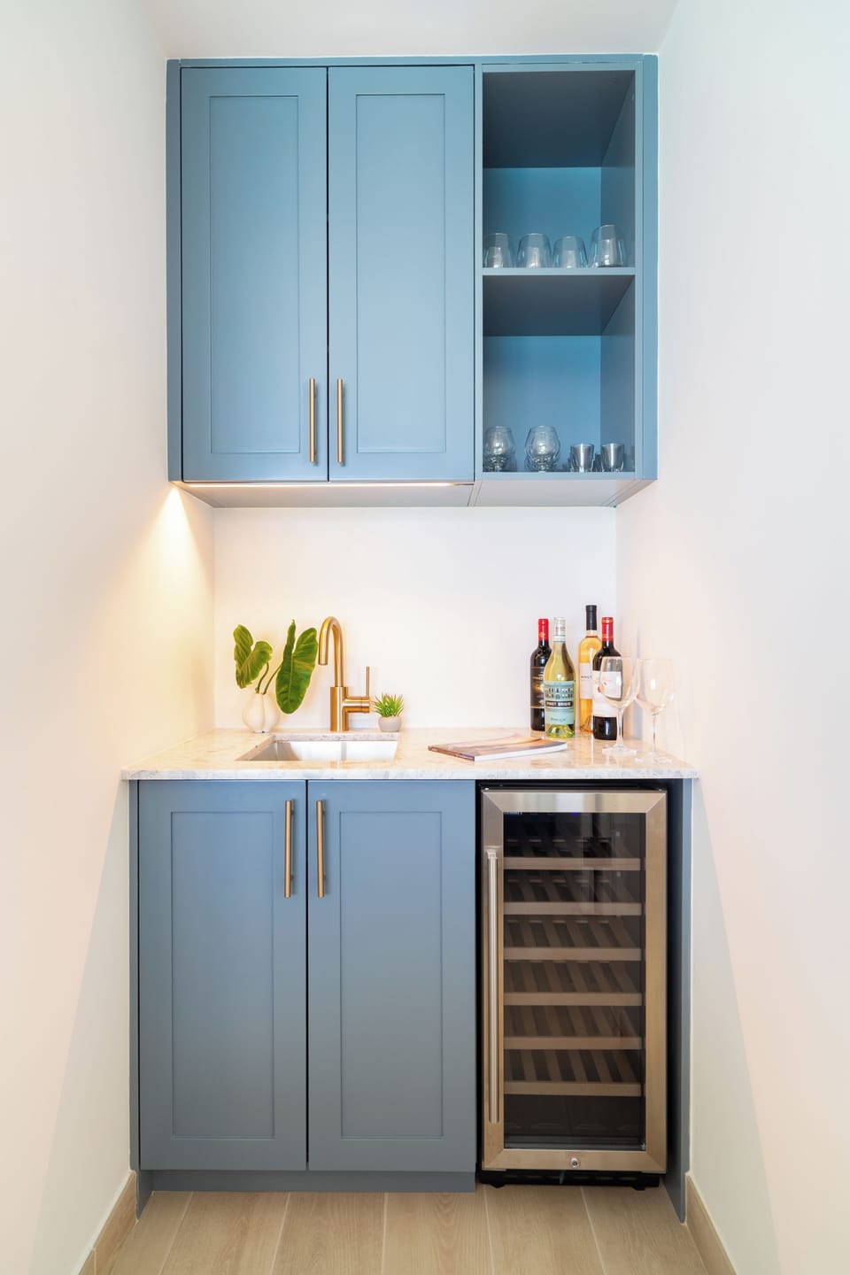 Minibar