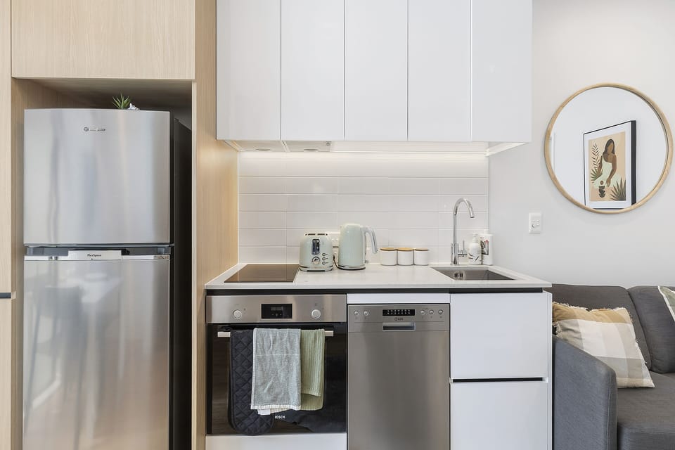 Fully Equipped Kitchen 2