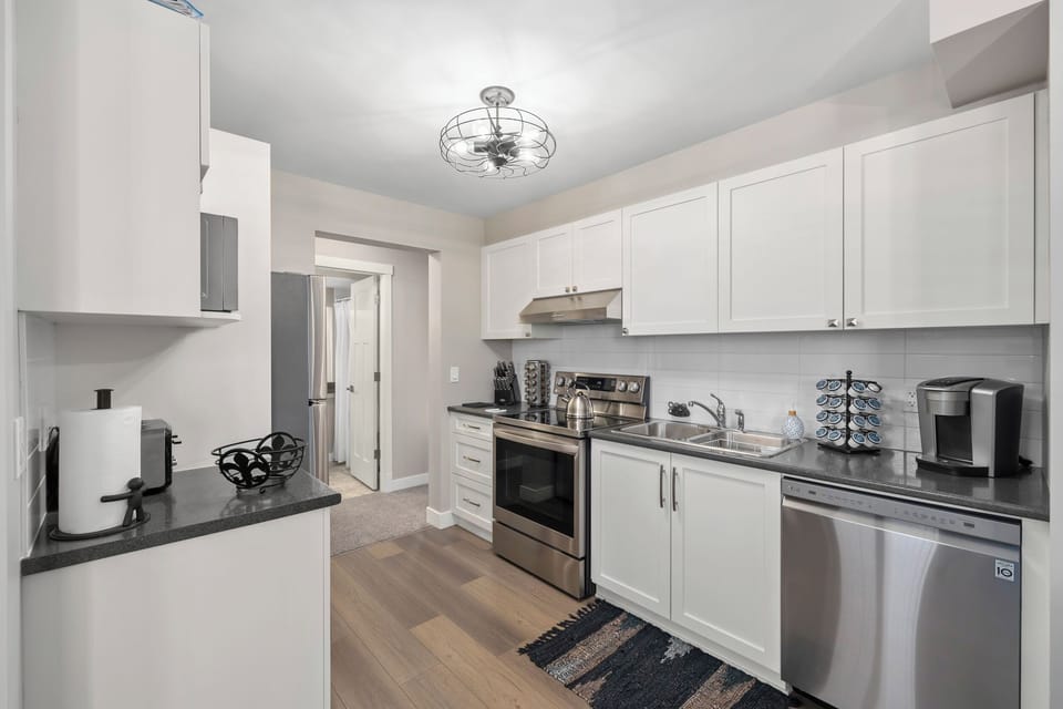 Fully stocked kitchen