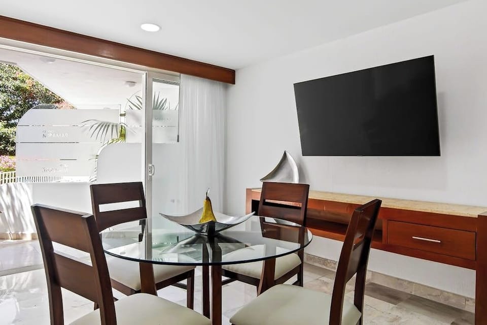 Apartment, 2 Double Beds, Pool Access, Ocean View (Grand Miramar B105) | 1 bedroom, individually decorated, individually furnished, bed sheets