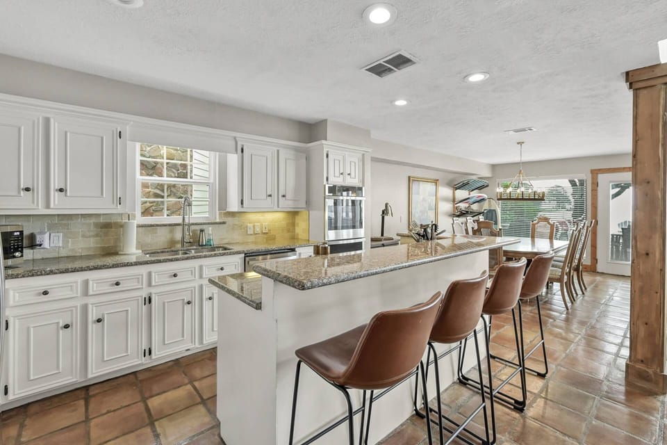 5 bedrooom┃4.5 bathroom┃3324 sq. ft