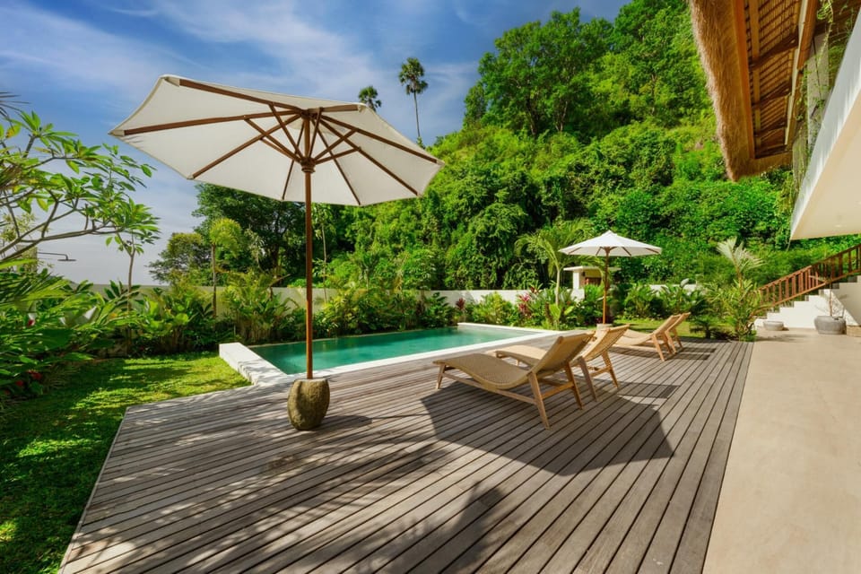 Elevated Ocean View Villa w/Private Pool in Amed (1328)