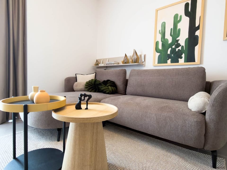 Sofa - extendable 