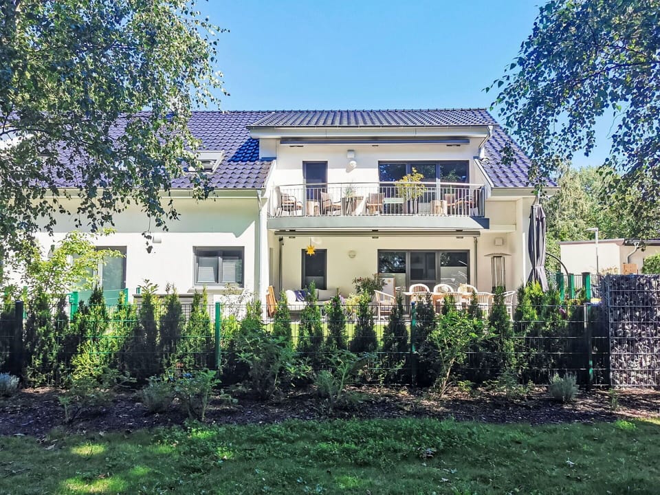 Residential Area, House, Home, Shrub, Roof, Cottage, Estate, Suburb, Garden, Shade