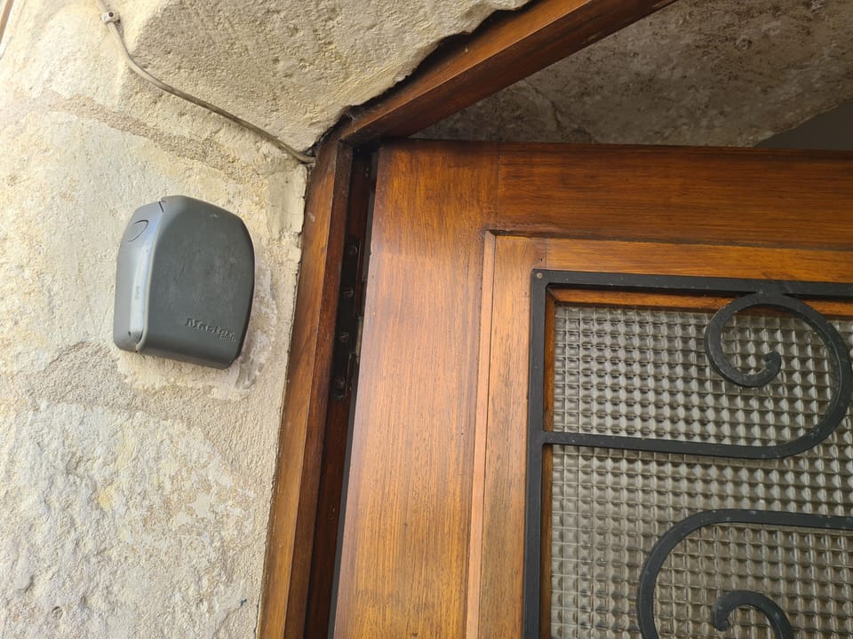 A key box is provided so that you can let yourself into the property