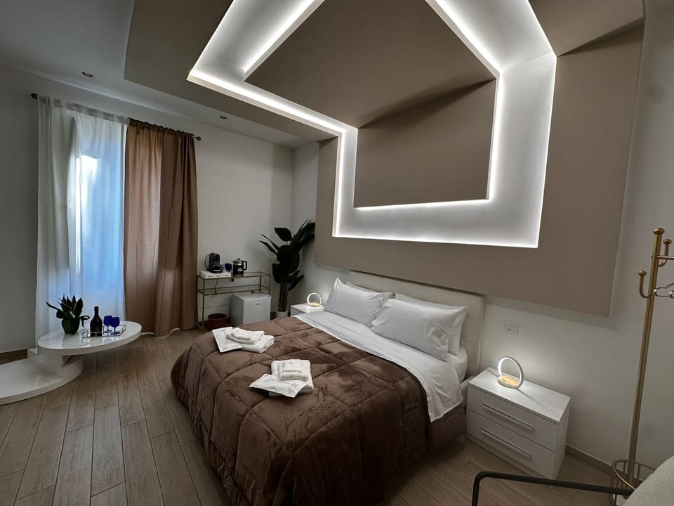 Superior Double Room, Balcony | Individually decorated, individually furnished, free WiFi, bed sheets