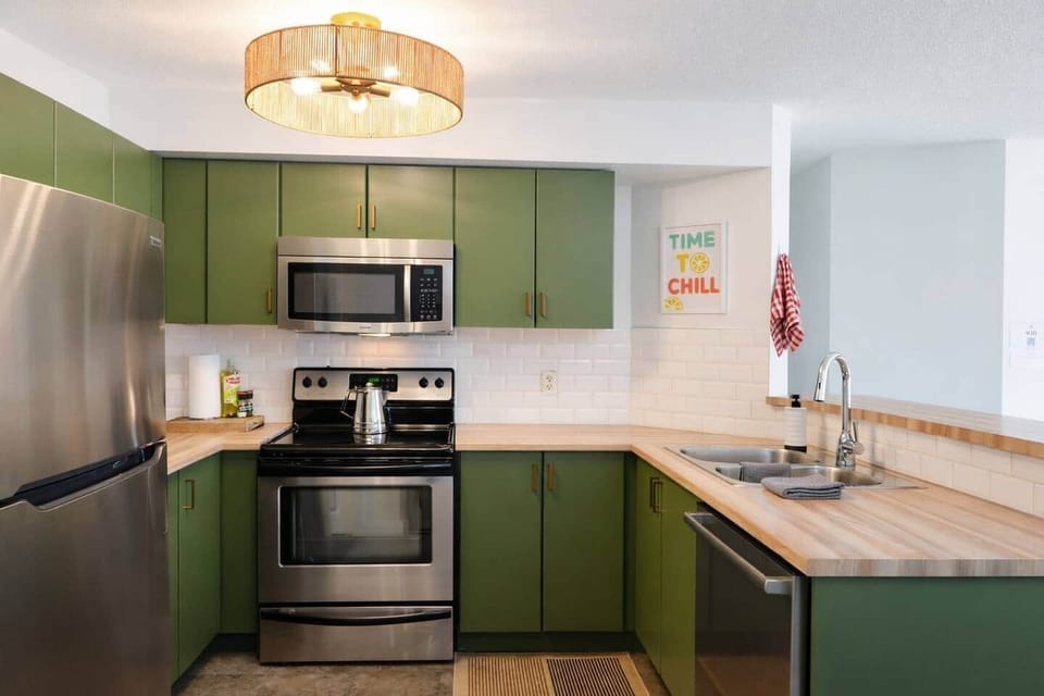 Fully Equipped Updated Kitchen