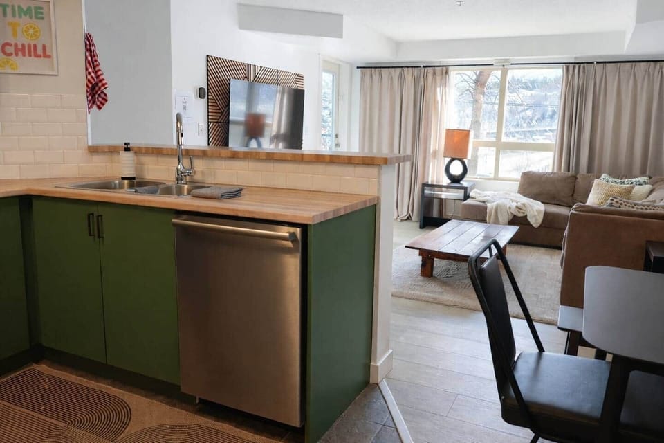 Breakfast Bar
