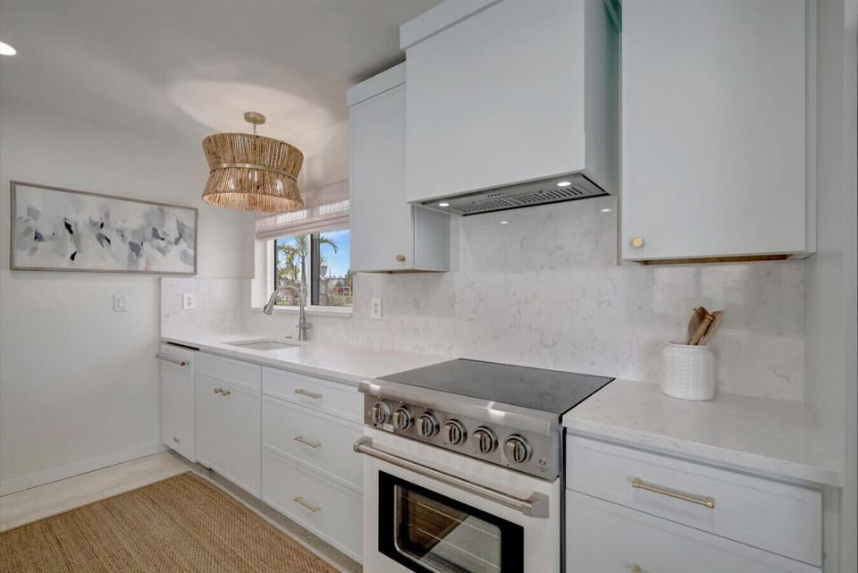 Fully stocked Open Kitchen