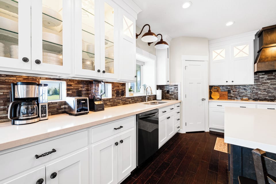 Fully-stocked kitchen 