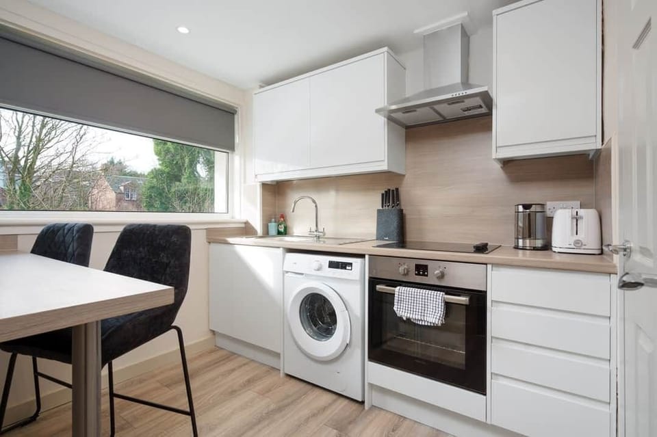 1-8, 450 Tantallon Road, langside, G41 3HU - 4