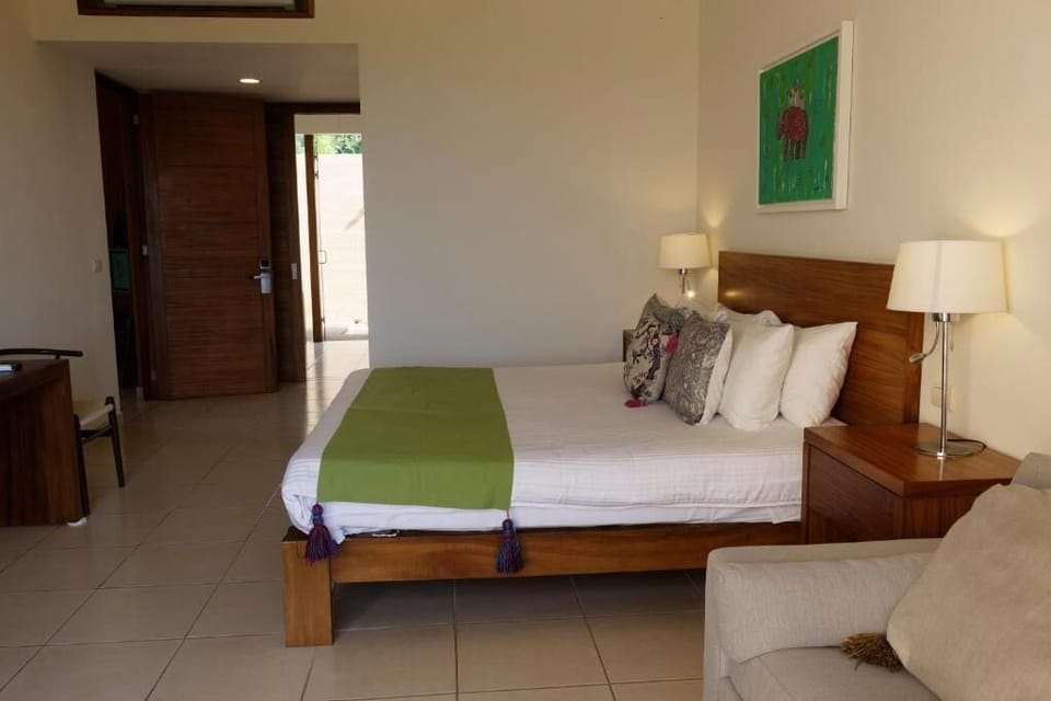 Superior Suite, Balcony | In-room safe, iron/ironing board, free cribs/infant beds, travel crib