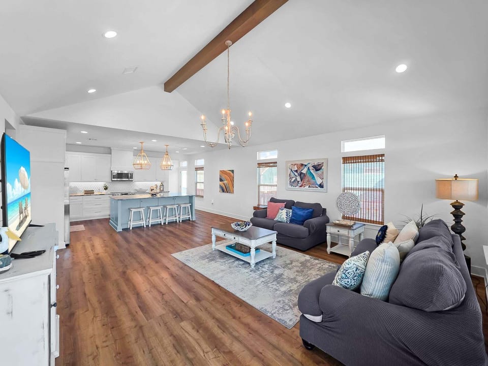 House, 3 Bedrooms | Living area | Smart TV