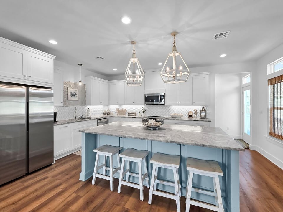 House, 3 Bedrooms | Private kitchen | Coffee/tea maker, fridge, oven, toaster