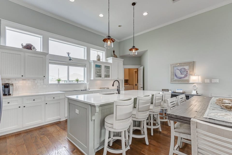 House, 4 Bedrooms | Private kitchen | Fridge, oven, coffee/tea maker, toaster