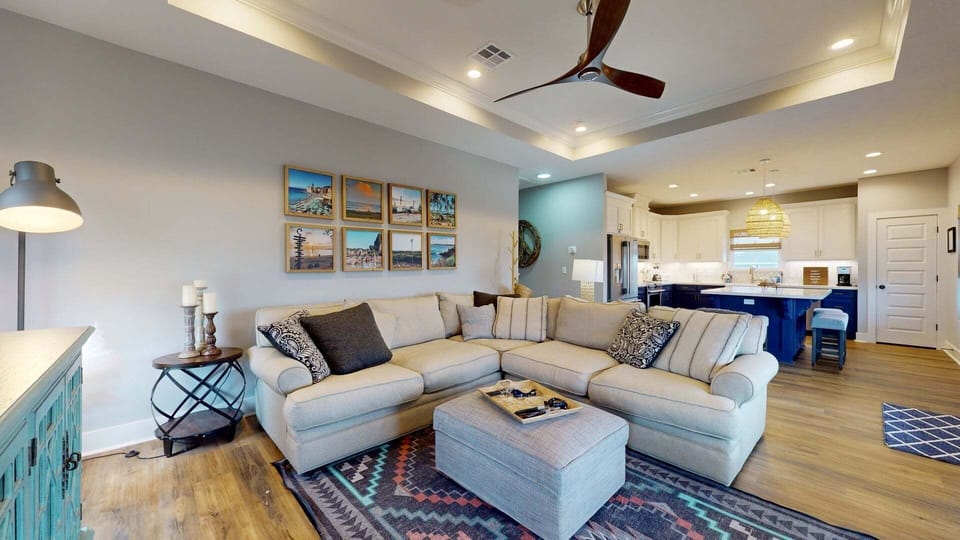 House, 3 Bedrooms | Living area | Smart TV