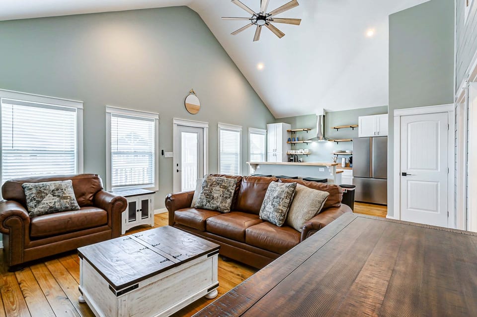 House, 2 Bedrooms | Living area | Smart TV
