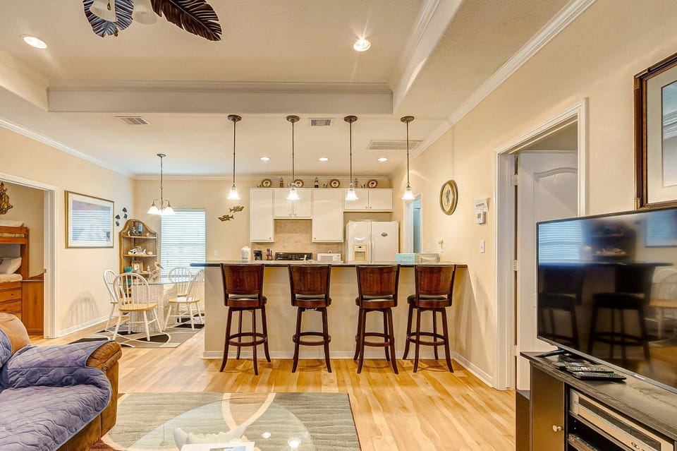 House, 3 Bedrooms | Living area