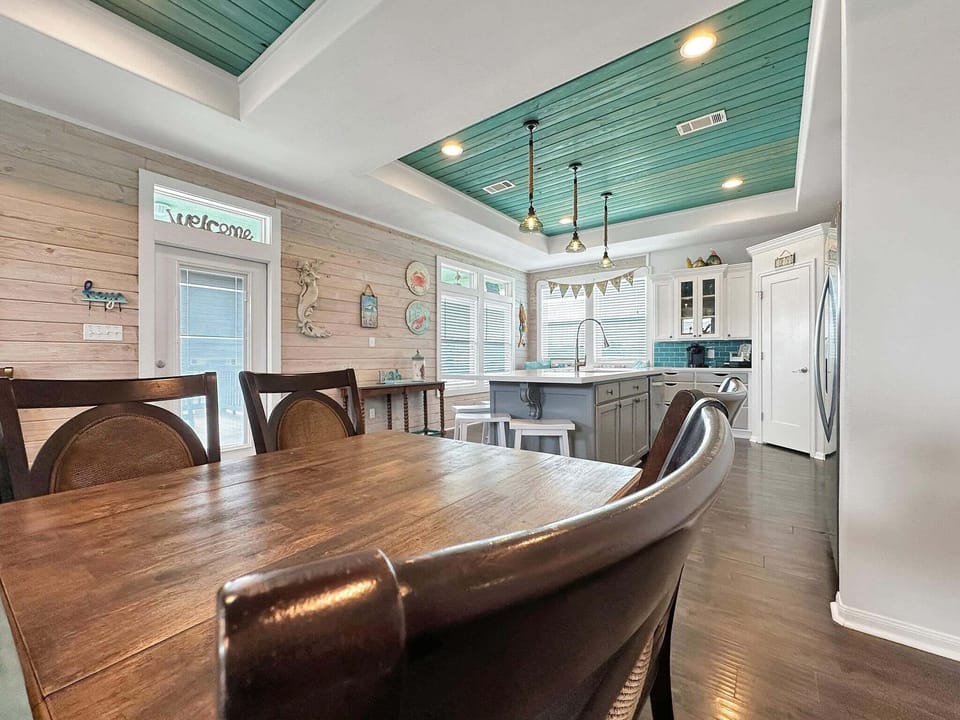 House, 3 Bedrooms | Dining