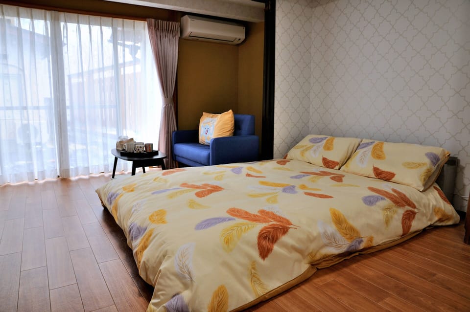 Superior Quadruple Room, Courtyard View | Laptop workspace, blackout drapes, WiFi (free), bed sheets