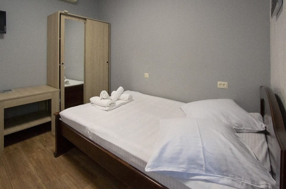 Comfort Quadruple Room, Balcony, City View | Free WiFi