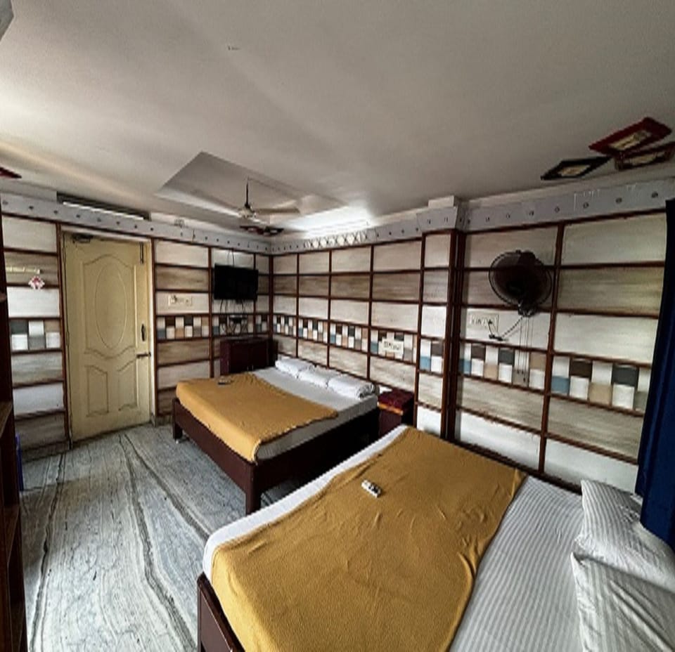 Deluxe Double Room | Free WiFi