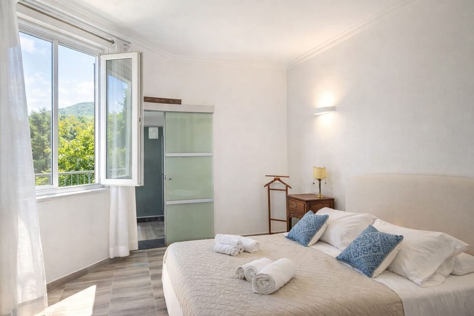 Standard Double Room, Patio, Sea View | Free WiFi
