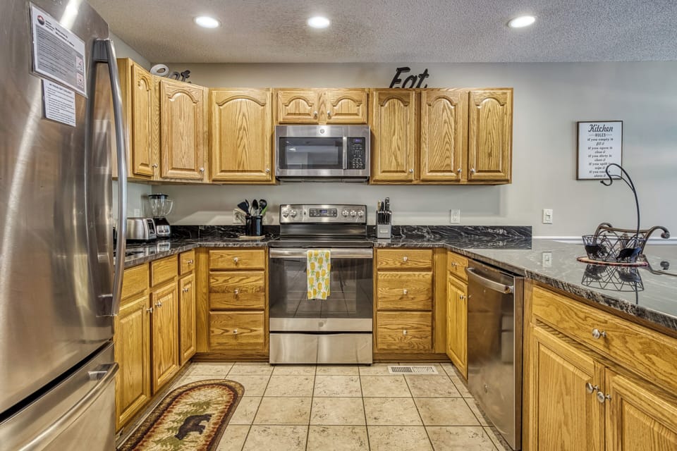 Smoky Mountain Vacation Rental "Triple the Mountain View" - Fully furnished kitchen with stainless steel appliances