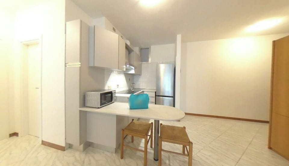 Apartment, 2 Bedrooms, Terrace, City View | Interior