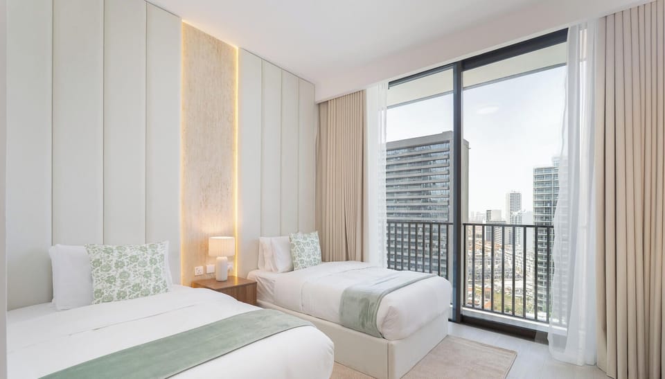 Luxury Apartment, Balcony, Park View | Premium bedding, in-room safe, individually decorated